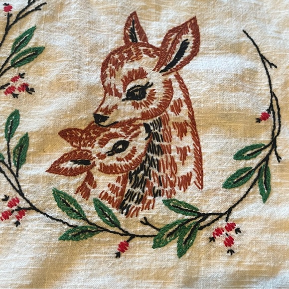 MCM 2 Dresser Scarf Embroidered Baby Deer & Momma Crochet Edge Vintage 35” L - Picture 4 of 12